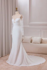 Ivory Trumpet Sweetheart Neck Satin Bridal Dress with Lace Long Sleeves Sexy