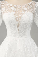 Ivory Ball-Gown/Princess Embroidered Long Wedding Dress with Short Sleeves Beautiful