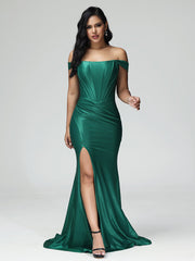 Trumpet/Mermaid Off the Shoulder Pleats Satin Prom Dresses