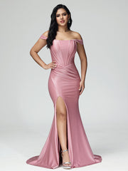 Trumpet/Mermaid Off the Shoulder Pleats Satin Prom Dresses