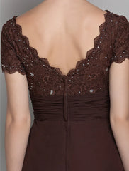 Sheath / Column Mother of the Bride Dress Vintage Inspired Scalloped Neckline V Neck Floor Length Chiffon Lace Short Sleeve with Ruched Sequin Crystal Brooch