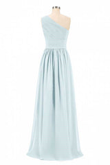 Stoffige blauwe chiffon one-shoulder gebonden taille bruidsmeisje jurk