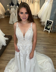 Aimishang Wedding Dress Pretty A-Line V-Neck Tulle With Appliques And Beading