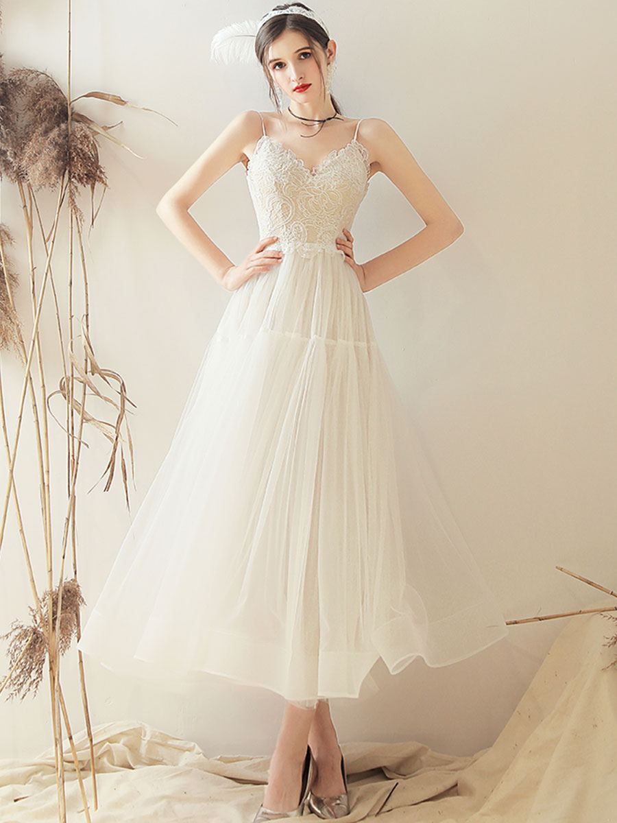 White sweetheart A line tulle tea length prom dress bridesmaid dress