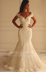 Stunning Tulle Off-the-shoulder Neckline Mermaid Wedding Dress With Lace Appliques