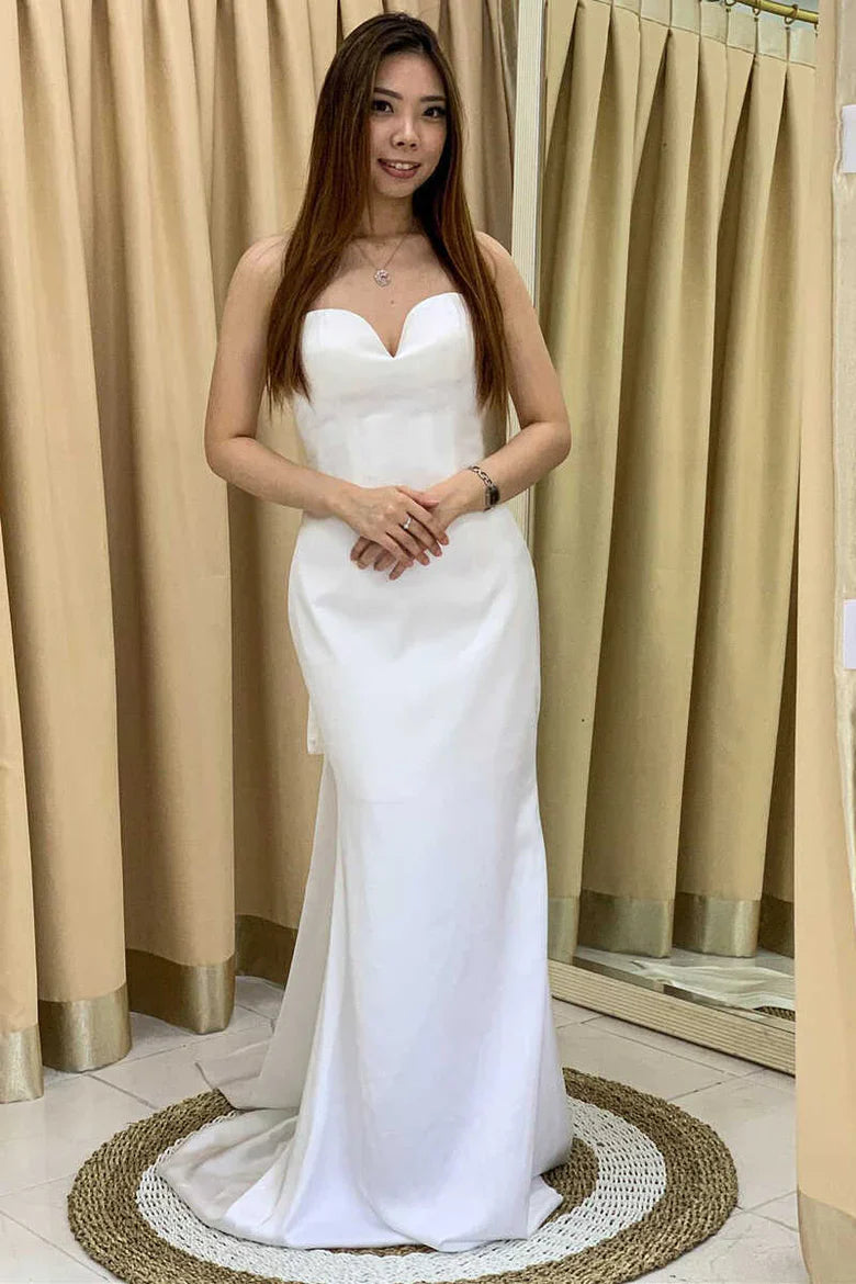 Strapless High-Waisted Long Wedding Dress with Attached Train