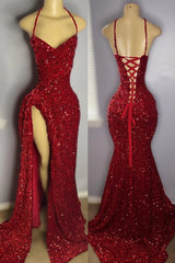 Halter Bourgondië Hoge split -vloerlengte prom -jurken