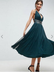 Princess / A-Line Bridesmaid Dress Plunging Neck Sleeveless Tea Length Chiffon / Tulle with Sash / Ribbon / Pleats / Sequin
