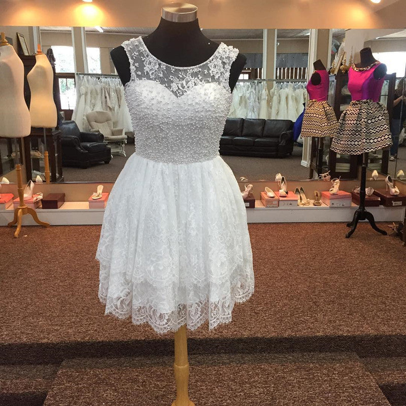 Elegant Pearl Beading White Lace Homecoming Dresses