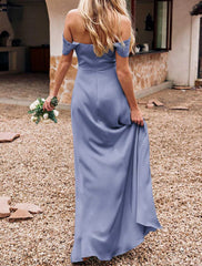 Sheath / Column Bridesmaid Dress Off Shoulder Sleeveless Elegant Sweep / Brush Train Charmeuse with Split Front