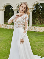 Deep V-neck button church trailing wedding dress
