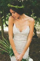 Mermaid Elegant V-neck Backless White Wedding Dress with Sweep Train