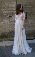 Ethereal Tulle Plunging Neck Half Sleeve Long Bridal Gown Wedding Dresses