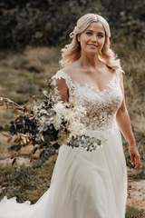 A-Line Neck Back Lace Appliqued Wedding Gown Wedding Dresses with Illusion