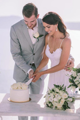 Beach A-line Simple Spaghetti Straps Chiffon Wedding Dresses with Lace