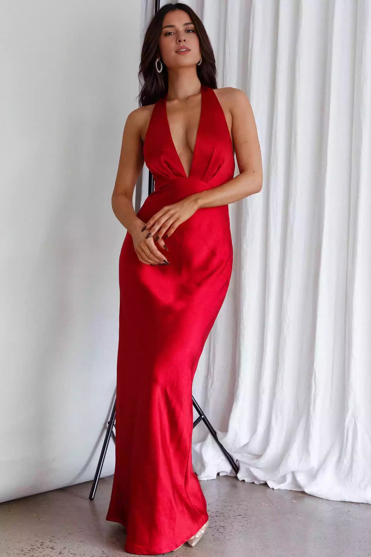 Absolutely stunning satin bust with lining and neck hanging style, tight corset with zipper on the side Prom Dresses