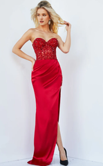 A-line heart-shaped neckline tight corset without shoulder straps and floor length evening dress