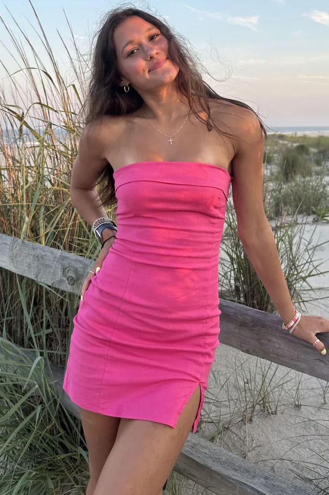 Simple Strapless Scoop Neck Satin Sleeveless Bodycon Homecoming Dress