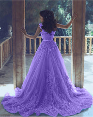 Elegant Spaghetti Straps Lace Flower Appliques Tulle Prom Dresses