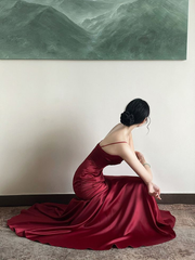 Spaghetti Straps Red Mermaid Long Prom Dresses J2690