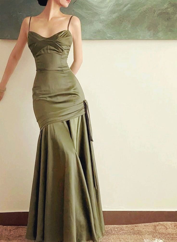 Green Satin Mermaid Long Prom Dresses Spaghetti Straps Evening Dress J2604