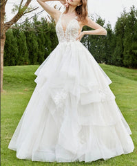 Lace Bodice Plunging V-neck Sleeveless Ruffles Wedding Dress