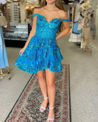 Everly | A-Line Sweetheart Tiered Short Homecoming Dress
