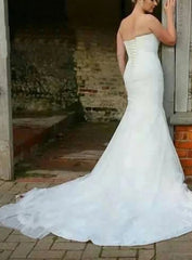Tulle Lace Appliques Lace-Up Sleeveless Sweetheart Long Wedding Gowns