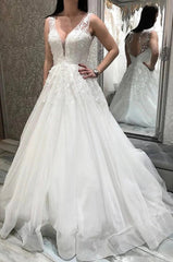 Tulle A-line V-neck Wedding Dresses With Lace Appliques, Bridal Gowns