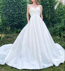 White A-line Satin Spaghetti Straps Sweetheart Neck Wedding Dresses