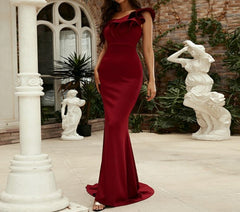Burgundy Long Mermaid / Trumpet Prom Dresses With Ruffle Shoulder