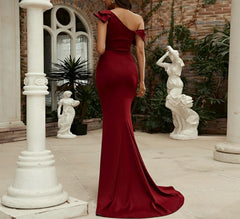Burgundy Long Mermaid / Trumpet Prom Dresses With Ruffle Shoulder