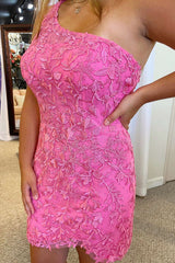 One-Shoulder White Appliques Fitted Homecoming Dress