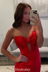 Keyhole Red Bow Strapless Mermaid Prom Dress with Slit