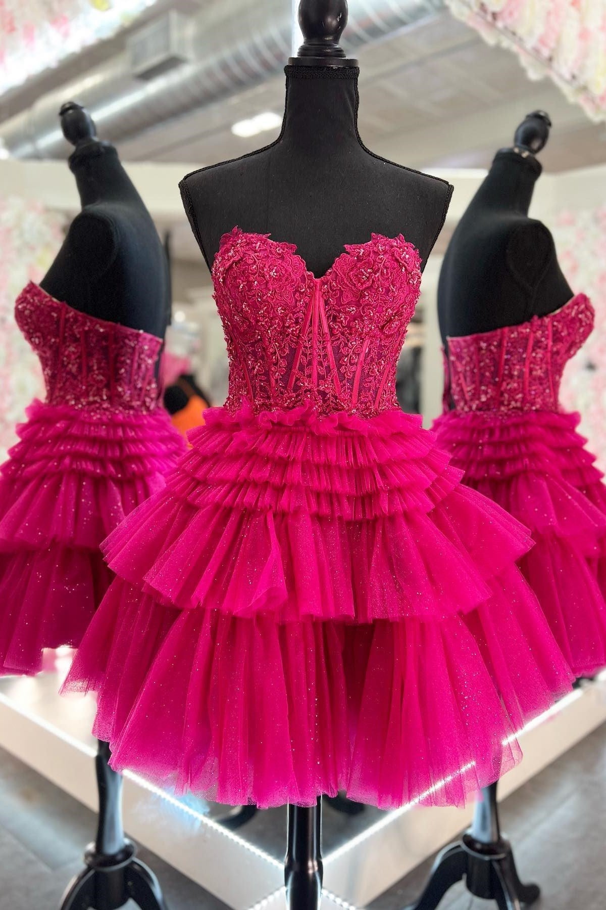 Strapless Tulle Sweetheart Tiered A-Line Short Homecoming Dress with Ruffles