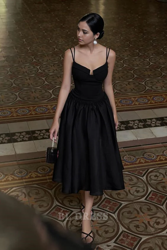 A Line Spaghetti Straps Sleeveless Black Satin formal dresses Bridesmaid Dresses evening gown Prom Dress