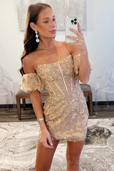 Red Appliques Strapless Short Homecoming Dress with Detachable Sleeves