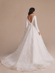 Long sleeved V-neck A-line backless lace wedding dress