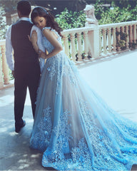 Elegant Spaghetti Straps Lace Flower Appliques Tulle Prom Dresses