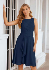 A-line Scoop Neck Knee-Length Chiffon Mother of the Bride Dresses With Pleated and Jacket Pure Color