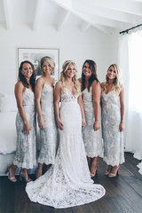 Mermaid V-neck Lace Sweep Wedding Dress With Train
