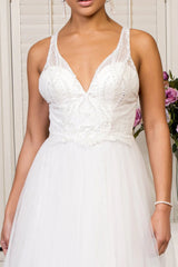 Decorative long sleeveless wedding dress