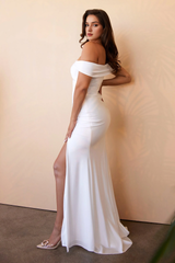White long off shoulder plain knit and floor length dress