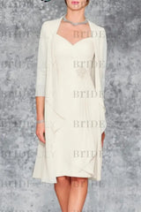 3/4 Sleeves Knee Length Ruffle Chiffon Mother of the Bride Outfits with Lace
