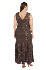 R&M Richards 3198W Long Formal Plus Size Lace Gown