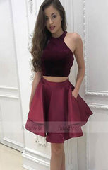 Short Homecoming Dresses Halter Neck Cap Sleeves Pleats A-line Satin Graduation Sexy Cocktail Party Gowns