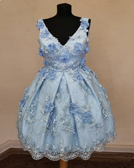Elegant V Neck Homecoming Dresses With 3D Lace Flower Embroidery
