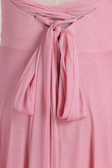 Roze v-hals veterlange bruidsmeisje jurk