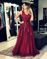 A Line V-Neck Tulle Dresses Floor Length Lace Appliques
