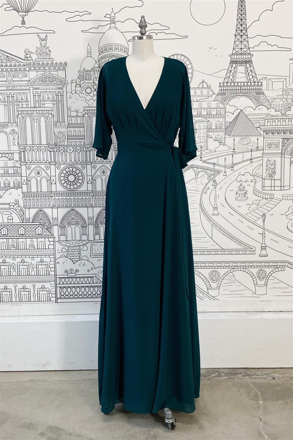 Wrap v nek mouwen chiffon lange bruidsmeisje jurk met vleugel